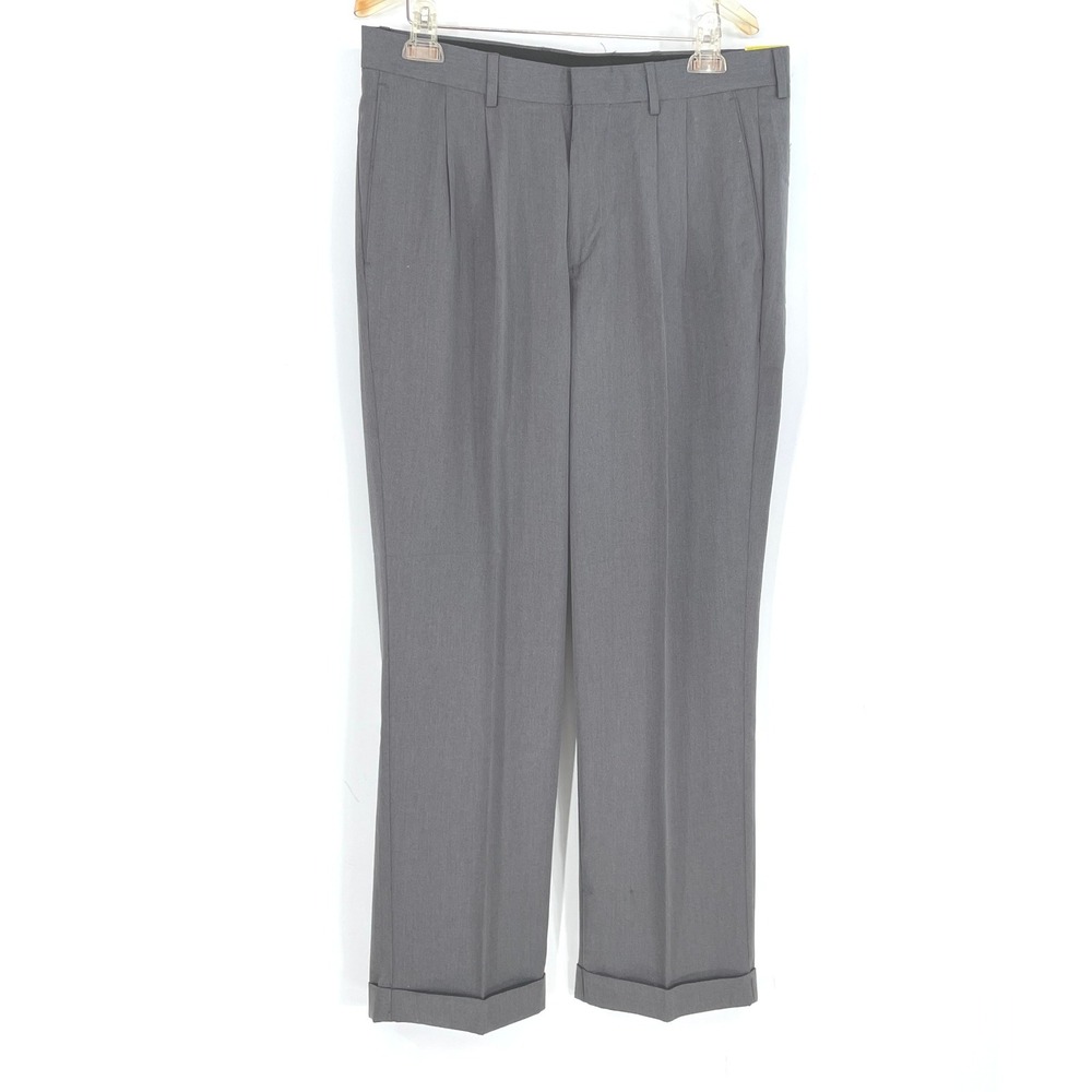 NWT Covington Men Dress Pants 34x30 Pleated Gray Essential Cuffed Wrinkle Resist